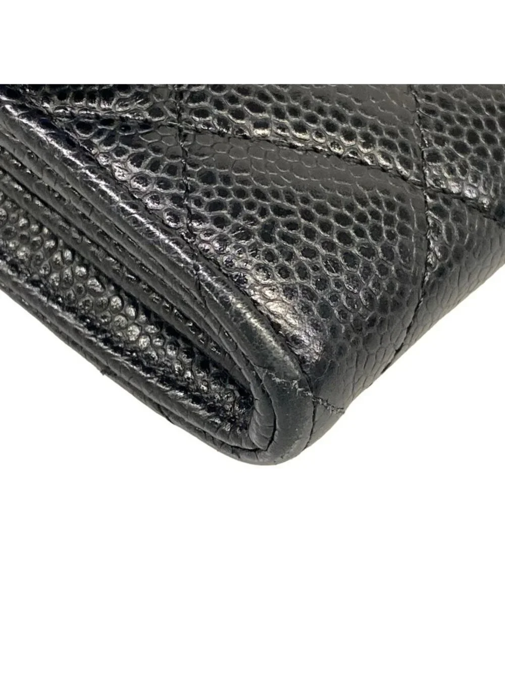 Chanel Wallet Quilted Black Gold